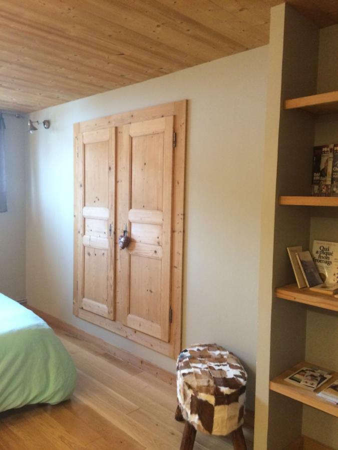 Au Charnet Panzió Les Fourgs Kültér fotó